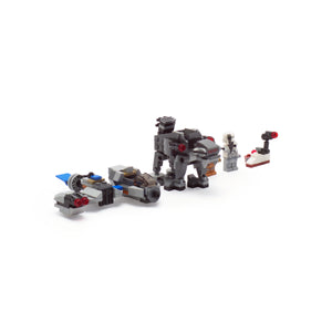 Ski Speeder™ vs. First Order Walker™ Microfighters